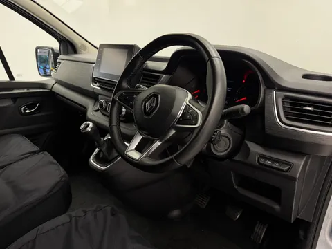 DN23JDZ Renault Trafic SL28 Blue dCi 150 Sport+ Van Thumbnail #16
