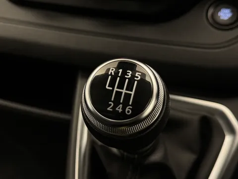 DN23JDZ Renault Trafic SL28 Blue dCi 150 Sport+ Van Thumbnail #24