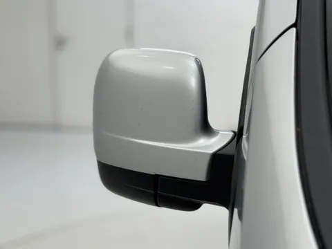 DN23JDZ Renault Trafic SL28 Blue dCi 150 Sport+ Van Thumbnail #26