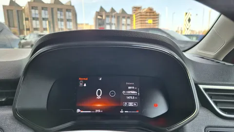 BG24OZK Renault Clio 1.0 TCe 90 Evolution 5dr Thumbnail #4