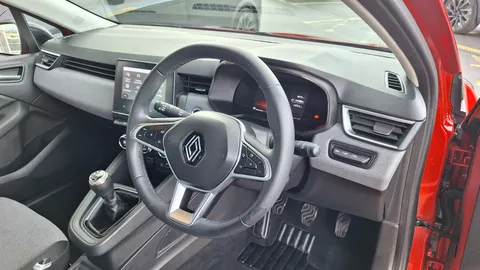 BG24OZK Renault Clio 1.0 TCe 90 Evolution 5dr Thumbnail #12