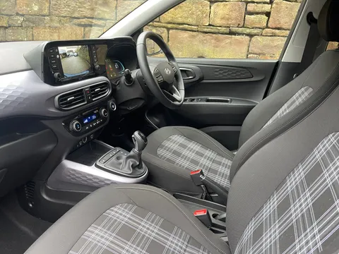 EN24WBU Hyundai i10 1.0 [63] Premium 5dr Auto [Nav] Thumbnail #17