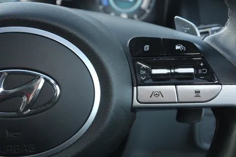 DG73NFF Hyundai Tucson 1.6 TGDi Hybrid 230 Ultimate 5dr 2WD Auto Thumbnail #26