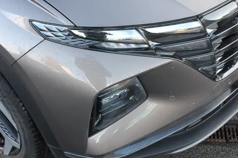 LG22LYV Hyundai Tucson 1.6 TGDi Hybrid 230 Premium 5dr 2WD Auto Thumbnail #7