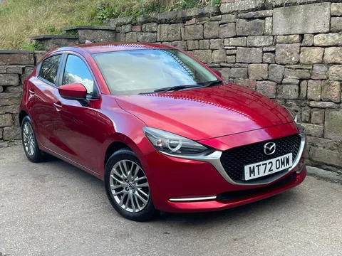MT72OMW Mazda Mazda2 1.5 e-Skyactiv G MHEV Homura Aka 5dr Thumbnail #2