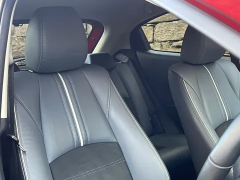 MT72OMW Mazda Mazda2 1.5 e-Skyactiv G MHEV Homura Aka 5dr Thumbnail #11