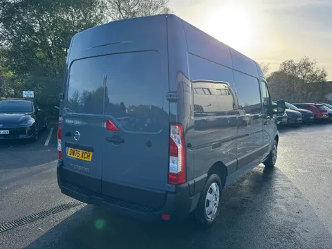 DN75XCH Nissan Interstar 2.3 dci 135ps H2 Tekna+ Van Thumbnail #8