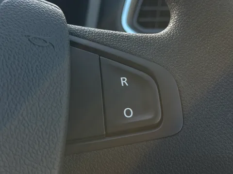 DN75XCH Nissan Interstar 2.3 dci 135ps H2 Tekna+ Van Thumbnail #18