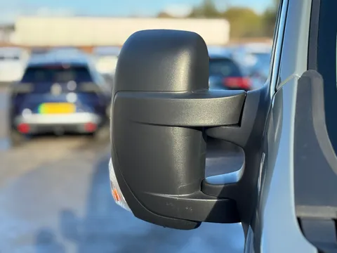 DN75XCH Nissan Interstar 2.3 dci 135ps H2 Tekna+ Van Thumbnail #22