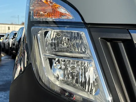 DN75XCH Nissan Interstar 2.3 dci 135ps H2 Tekna+ Van Thumbnail #24