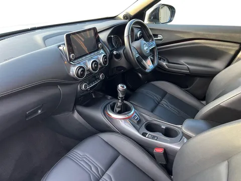 DN73XYY Nissan Juke 1.0 DiG-T 114 Tekna 5dr Thumbnail #12