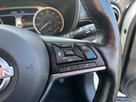 DN73XYY Nissan Juke 1.0 DiG-T 114 Tekna 5dr Thumbnail #26