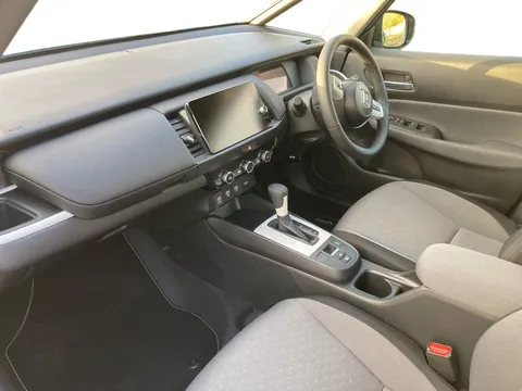 DE25XHK Honda Jazz 1.5 i-MMD Hybrid Elegance 5dr eCVT Thumbnail #3