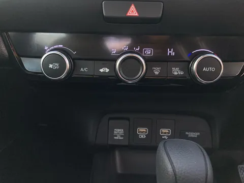 DE25XHK Honda Jazz 1.5 i-MMD Hybrid Elegance 5dr eCVT Thumbnail #22