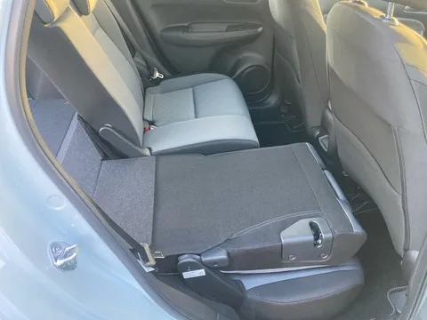 DE25XHK Honda Jazz 1.5 i-MMD Hybrid Elegance 5dr eCVT Thumbnail #25