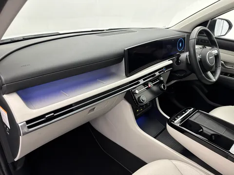 LB74PTU Hyundai Tucson 1.6T Hybrid Ultimate 5dr Auto Thumbnail #14