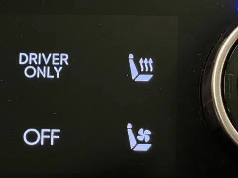 LB74PTU Hyundai Tucson 1.6T Hybrid Ultimate 5dr Auto Thumbnail #28