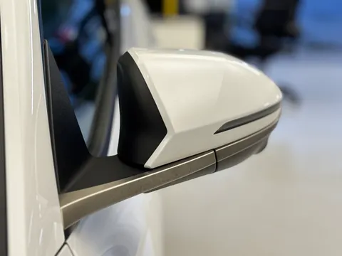 LB74PTU Hyundai Tucson 1.6T Hybrid Ultimate 5dr Auto Thumbnail #33