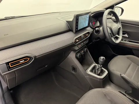 DY23AEK Dacia Sandero Stepway 1.0 TCe Expression 5dr Thumbnail #9