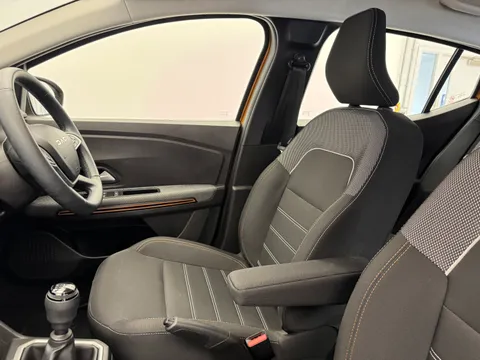 DY23AEK Dacia Sandero Stepway 1.0 TCe Expression 5dr Thumbnail #10
