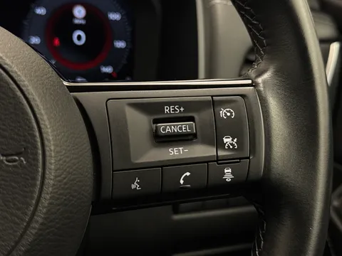 DE23NWW Nissan Qashqai 1.5 E-Power N-Connecta [Glass Roof] 5dr Auto Thumbnail #26