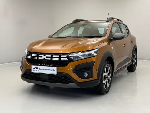 DP23KUJ Dacia Sandero Stepway 1.0 TCe Journey 5dr Thumbnail #3