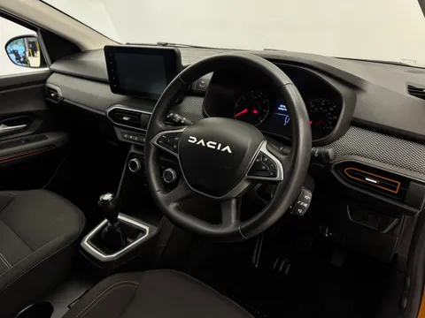 DP23KUJ Dacia Sandero Stepway 1.0 TCe Journey 5dr Thumbnail #19