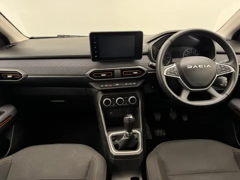 DP23KUJ Dacia Sandero Stepway 1.0 TCe Journey 5dr Thumbnail #31