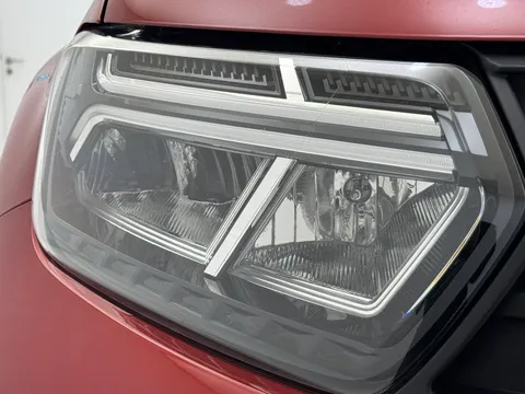 DV22YRR Dacia Duster 1.3 TCe 130 Comfort 5dr Thumbnail #20