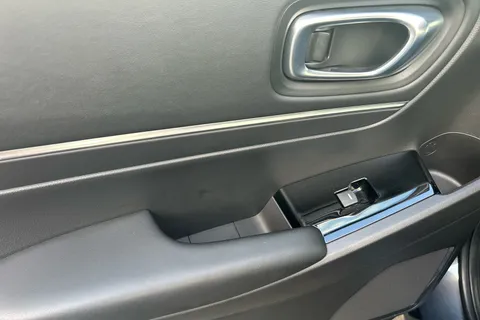 DE23JJO Honda Hr-V 1.5 eHEV Advance 5dr CVT Thumbnail #18