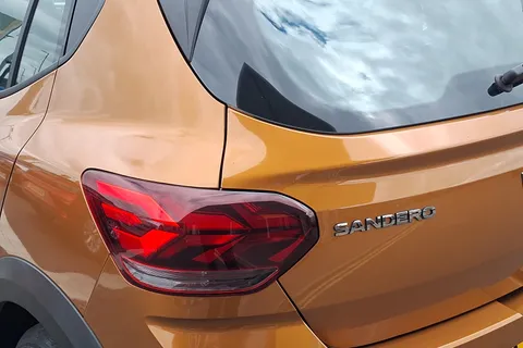 MK71CBY Dacia Sandero Stepway 1.0 TCe Prestige 5dr Thumbnail #17