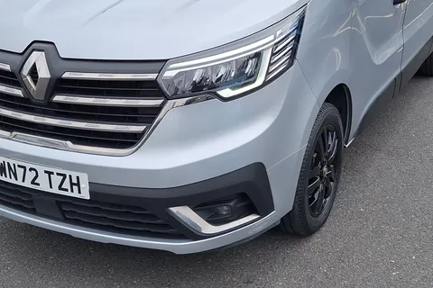 WN72TZH Renault Trafic LL30 Blue dCi 130 Sport Van Thumbnail #14