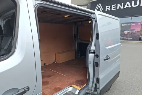 WN72TZH Renault Trafic LL30 Blue dCi 130 Sport Van Thumbnail #17