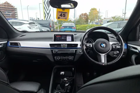 DA71BPX BMW X1 sDrive 18i [136] M Sport 5dr Thumbnail #4