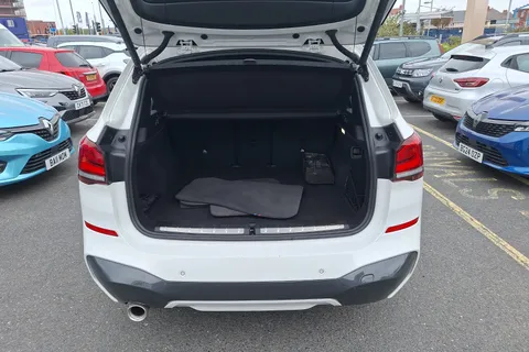 DA71BPX BMW X1 sDrive 18i [136] M Sport 5dr Thumbnail #19
