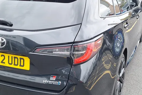 DA22UDD Toyota Corolla 2.0 VVT-i Hybrid GR Sport 5dr CVT Thumbnail #18