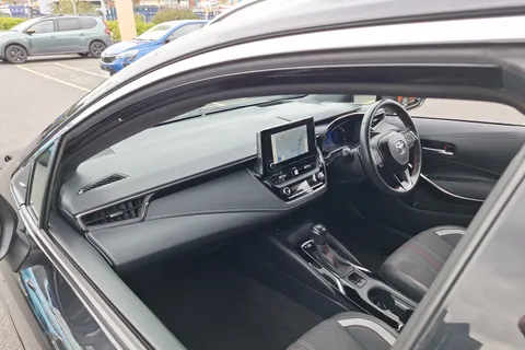 DA22UDD Toyota Corolla 2.0 VVT-i Hybrid GR Sport 5dr CVT Thumbnail #28