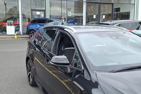 DA22UDD Toyota Corolla 2.0 VVT-i Hybrid GR Sport 5dr CVT Thumbnail #25