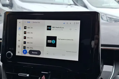 DA22UDD Toyota Corolla 2.0 VVT-i Hybrid GR Sport 5dr CVT Thumbnail #40