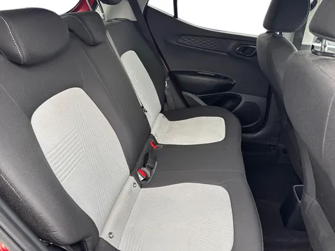 BV70ZFR Hyundai i10 1.2 MPi Premium 5dr Thumbnail #14