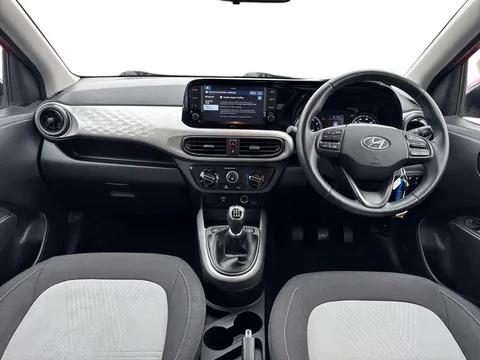 BV70ZFR Hyundai i10 1.2 MPi Premium 5dr Thumbnail #15