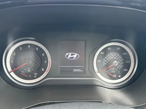 BV70ZFR Hyundai i10 1.2 MPi Premium 5dr Thumbnail #16