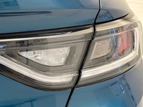 YV73PCF Renault ARKANA 1.6 E-Tech FHEV 145 Esprit Alpine 5dr Auto Thumbnail #21