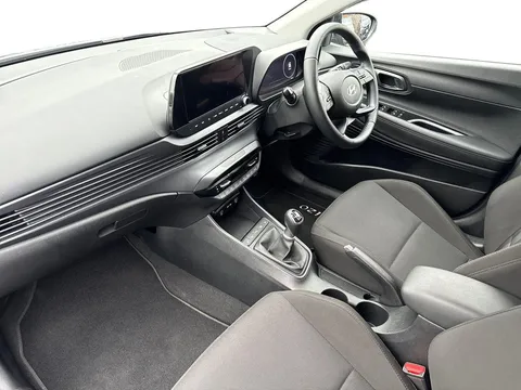 EA74NGU Hyundai i20 1.0T GDi Premium 5dr Thumbnail #6