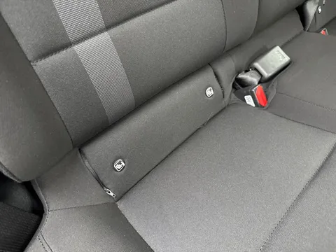 EA74NGU Hyundai i20 1.0T GDi Premium 5dr Thumbnail #34