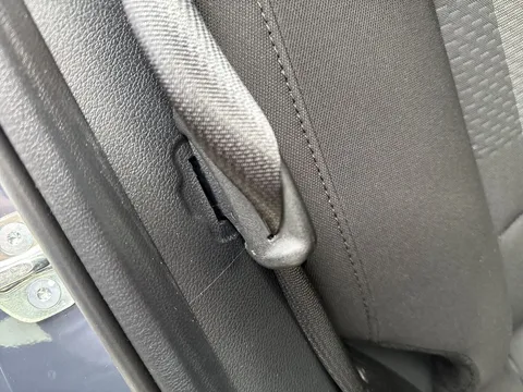 EA74NGU Hyundai i20 1.0T GDi Premium 5dr Thumbnail #33