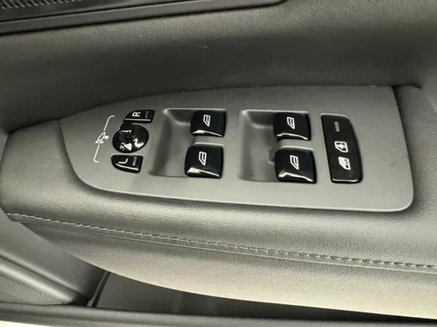 DY74LYZ Volvo V90 2.0 T6 [350] RC PHEV Plus Dark 5dr AWD Auto Thumbnail #22