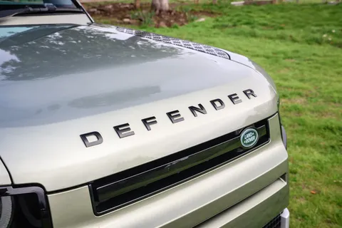 MA20YRX Land Rover Defender 2.0 D240 First Edition 110 5dr Auto Thumbnail #6