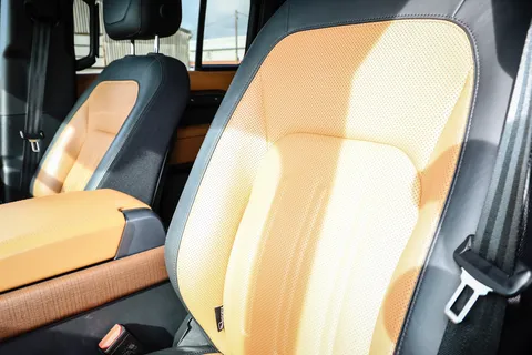 PF70KHR Land Rover Defender 3.0 P400 X 110 5dr Auto [7 Seat] Thumbnail #25