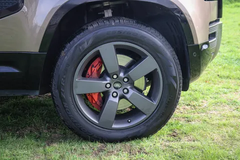 PF70KHR Land Rover Defender 3.0 P400 X 110 5dr Auto [7 Seat] Thumbnail #11